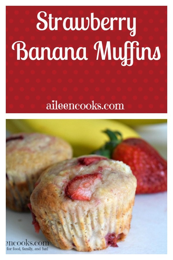 Sweet and Moist Strawberry Banana Muffins | aileencooks.com