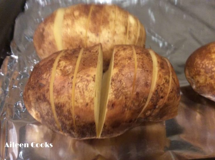 Blooming Potatoes (aka hasselback potatoes) - Aileen Cooks