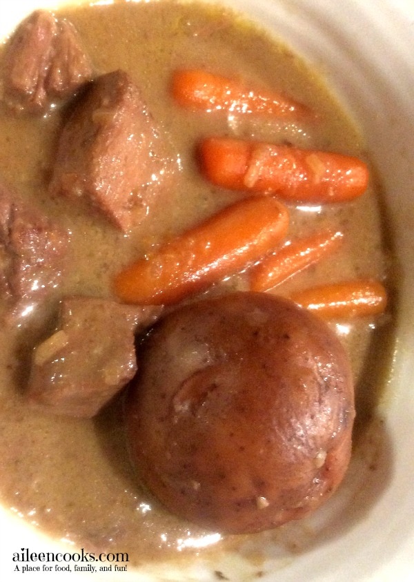 Slow Cooker Beef Stew recipe from https://aileencooks.com