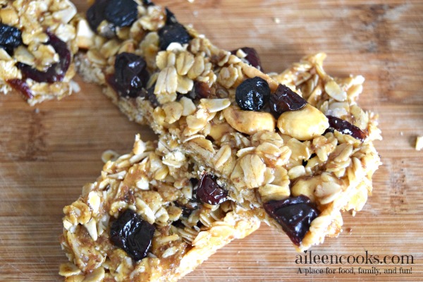 Fruit and Nut Chewy Granola Bars Recipe.. This healthy, no-bake granola bar recipe is made with coconut oil, honey, rolled oats, and dried fruits. These bars are deliciuos and perfect for on the go snacking. 