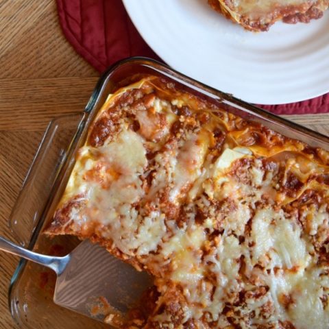 Roasted Garlic Three Cheese Lasagna. This is an easy to make family meal with no boil lasagna noodles. Vegetarian. Freezer Friendly. Kid Friendly. [ad] https://aileencooks.com