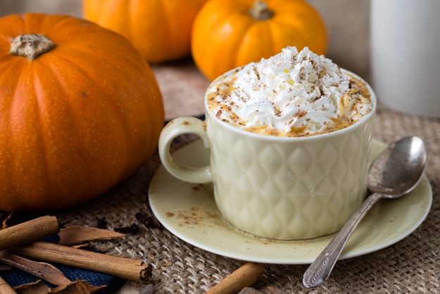 hot-pumpkin-spice-drink-1