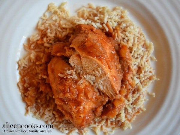 5 ingredient crockpot hawaiian chicken. This is an easy and healthy slow cooker chicken recipe that takes just 10 minutes to prepare. Recipe from aileencooks.com. 