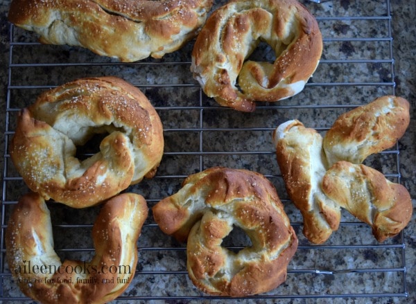 Cooking With Kids: Soft Pretzels. Get your kids in the kitchen with this fun recipe for soft pretzels. This recipe makes traditional salted soft pretzels and cinnamon sugar soft pretzels. Recipe from aileencooks.com.