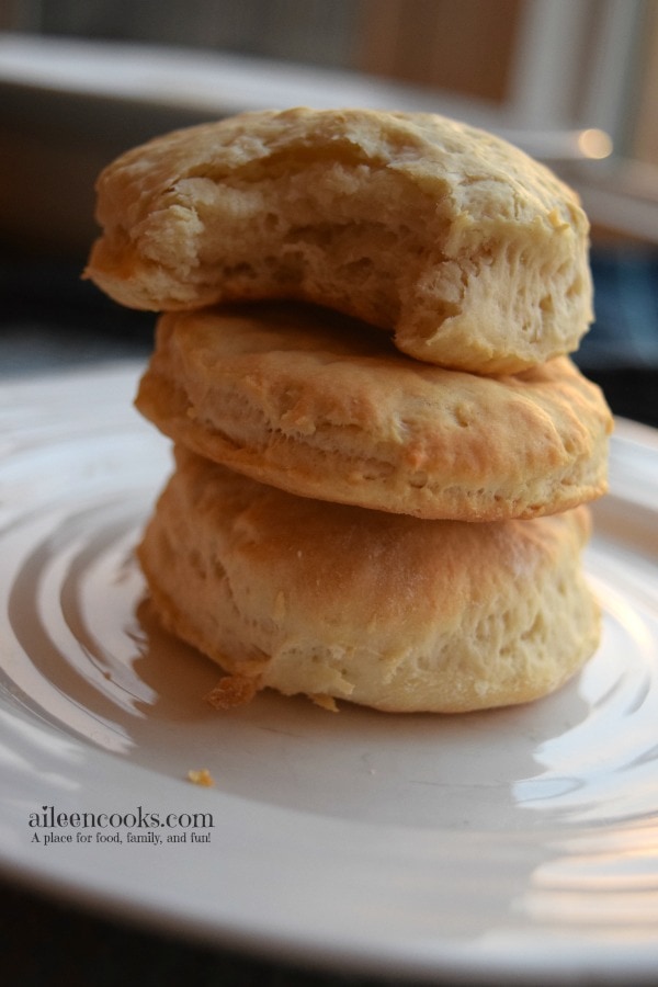 fast and easy biscuits made from scratch make the perfect addition to your thanksgiving or christmas dinner. They also make an amazing topper on soups and stews. Recipe from aileencooks.com. 