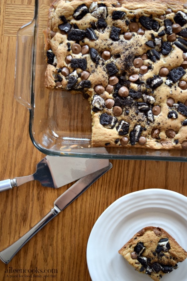 Peanut Butter Cup Cookie Bars