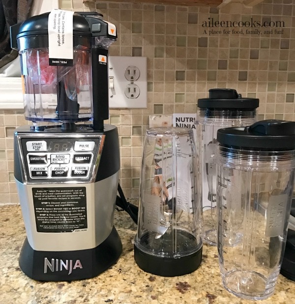 Ninja Nutri Bowl DUO with Auto-iQ Boost Drink & Meal Kitchen Blender 