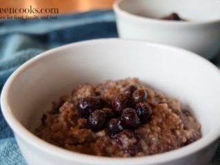 Instant Pot Blueberry Oatmeal