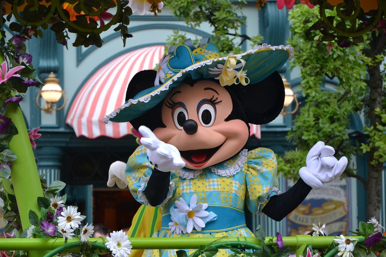 5 Ways to Save Money at Disneyland