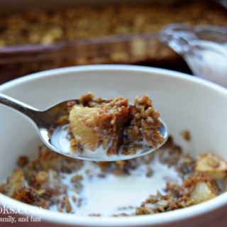 Make ahead baked oatmeal with apples. This recipe is freezer friendly and reheats nicely all week. The perfect recipe for a busy back to school season.