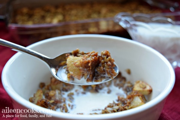 Make ahead baked oatmeal with apples. This recipe is freezer friendly and reheats nicely all week. The perfect recipe for a busy back to school season.