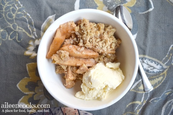 Tender and flavorful cinnamon apple crisp. The perfect apple dessert for fall!