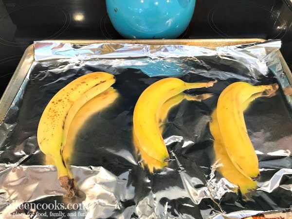 how to ripen bananas in the oven! Be ready to bake banana bread any time with this easy to follow tutorial.