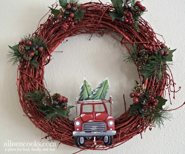 red truck christmas wreath 