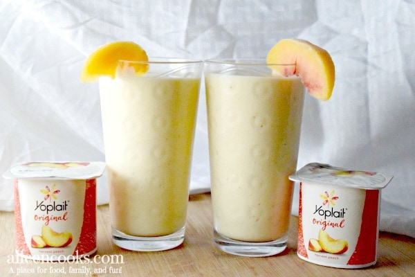 Peach Pineapple Smoothie - Aileen Cooks