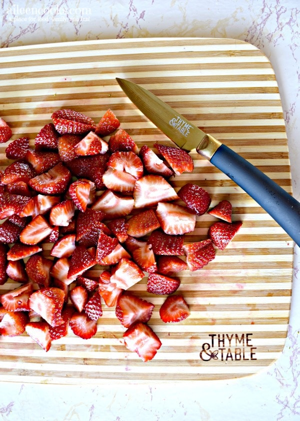 strawberries-sliced-knife