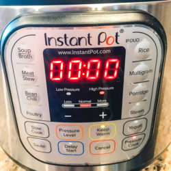 An instant pot set to 0 minutes cook time.