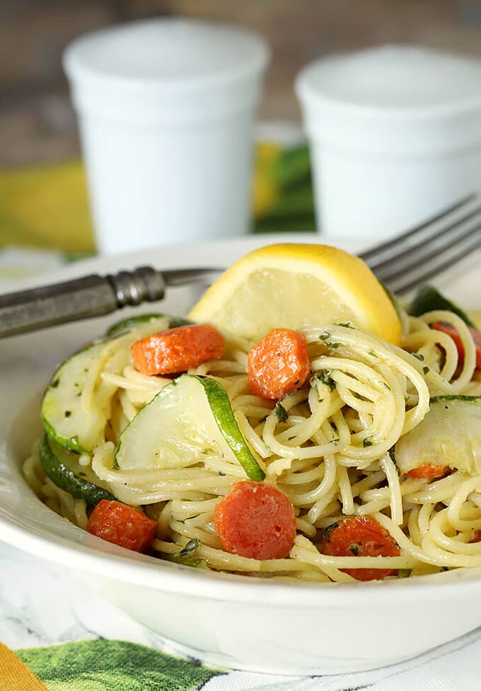 Garlic pesto pasta with zucchini.