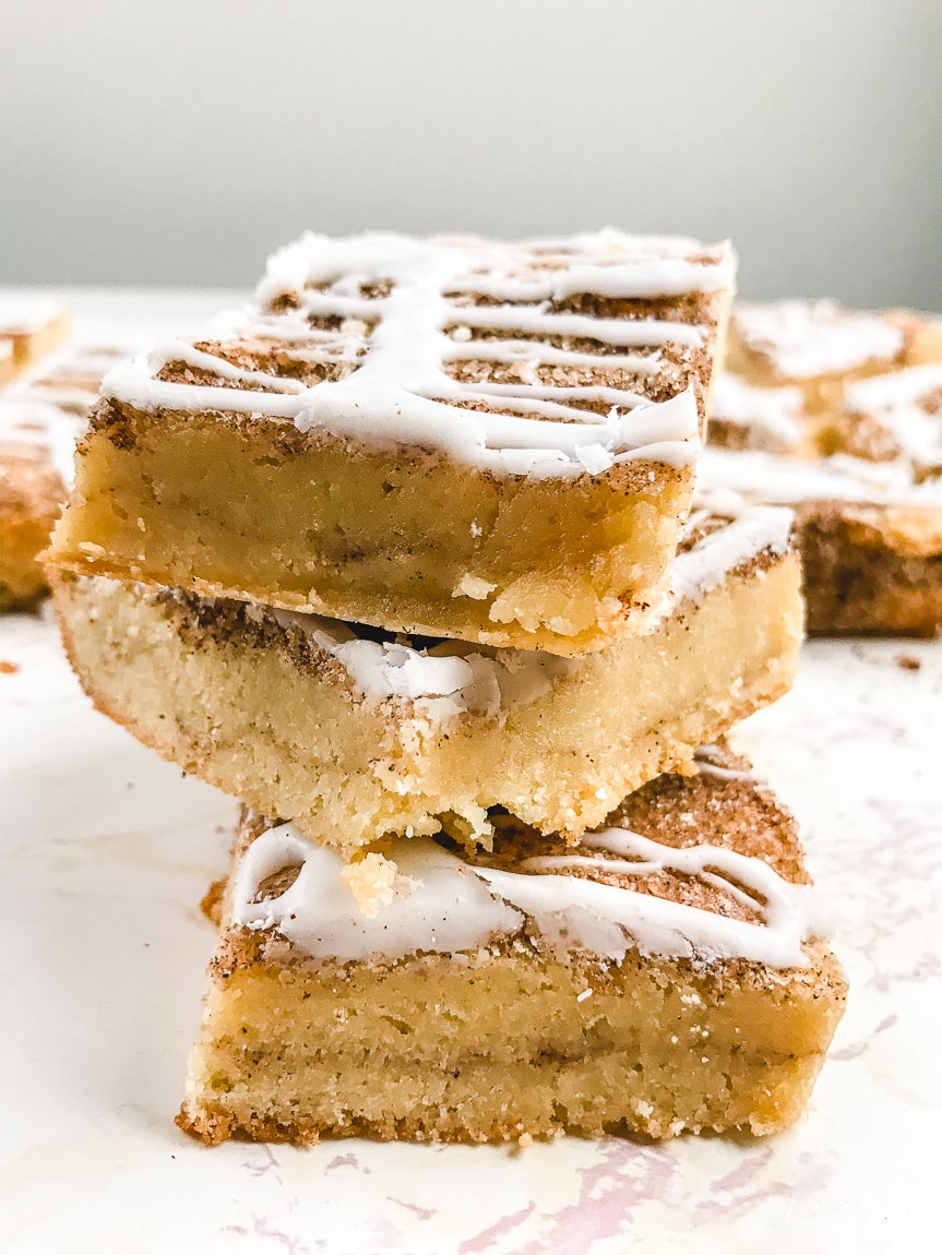 A stack of three snickerdoodle bars.