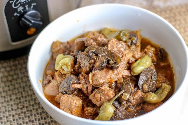 Delicious Crockpot Beef Tips with Gravy and Mushrooms