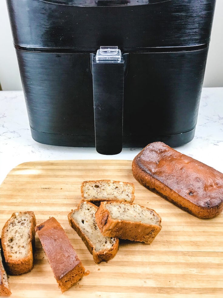 small-batch-air-fryer-banana-bread-aileen-cooks