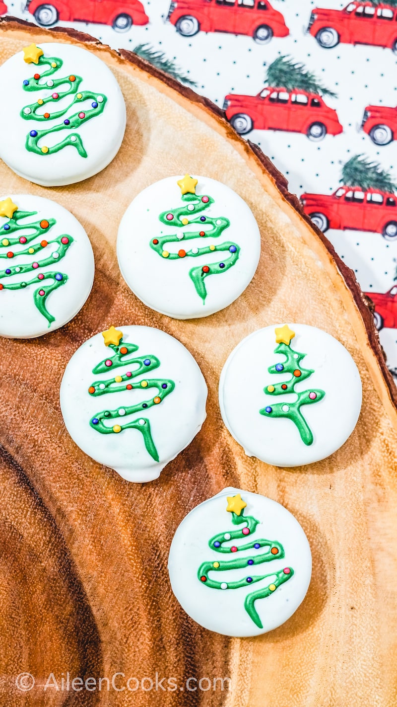 Christmas Tree OREOs