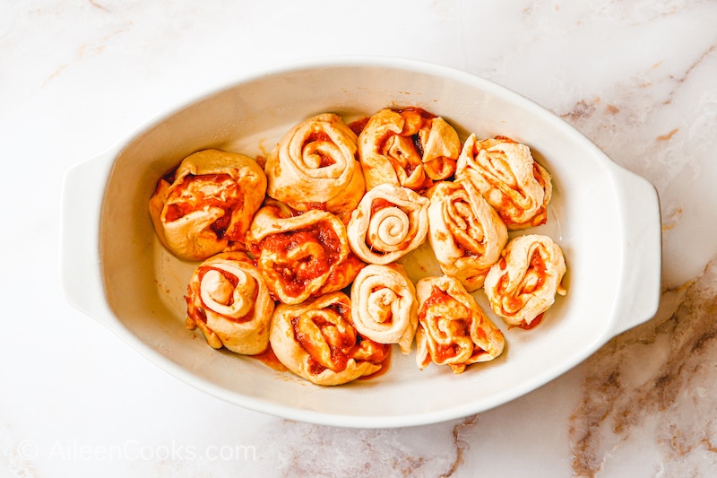 How to make Pumpkin cinnamon rolls