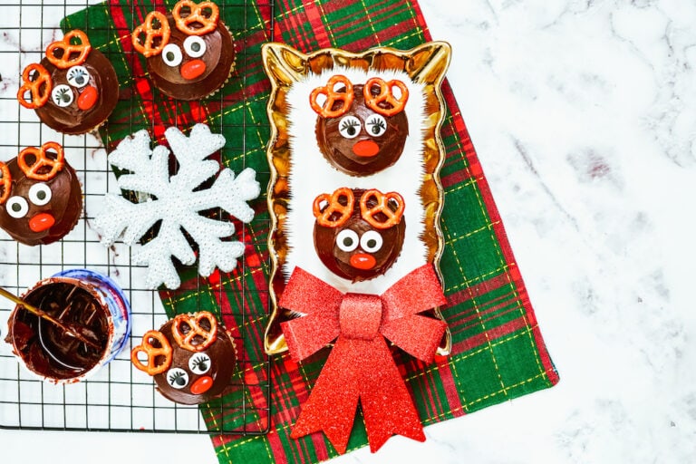 Christmas Reindeer Cupcakes