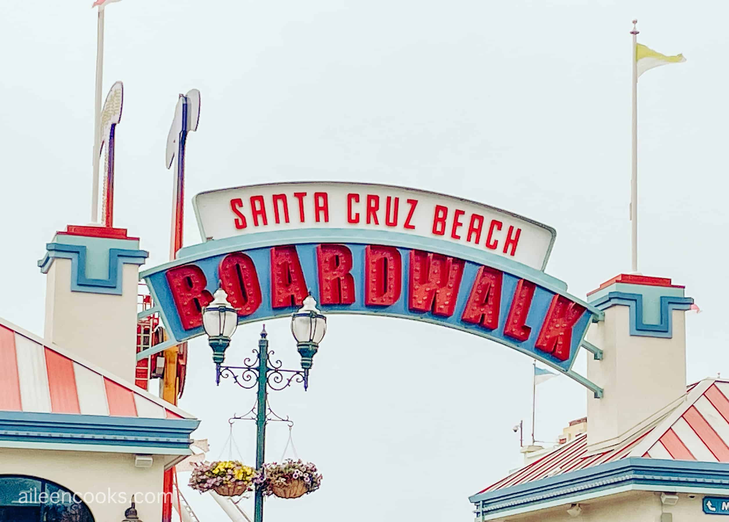 The entrance to the Santa Cruze beach boardwalk.